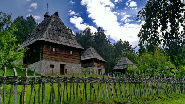 Tour Sirogojno